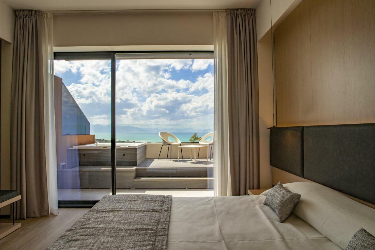 Hotel Costa Verde Чефалу Экстерьер фото